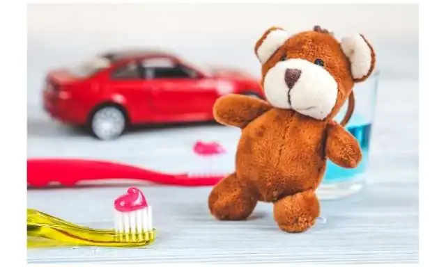 Children Toothbrushing